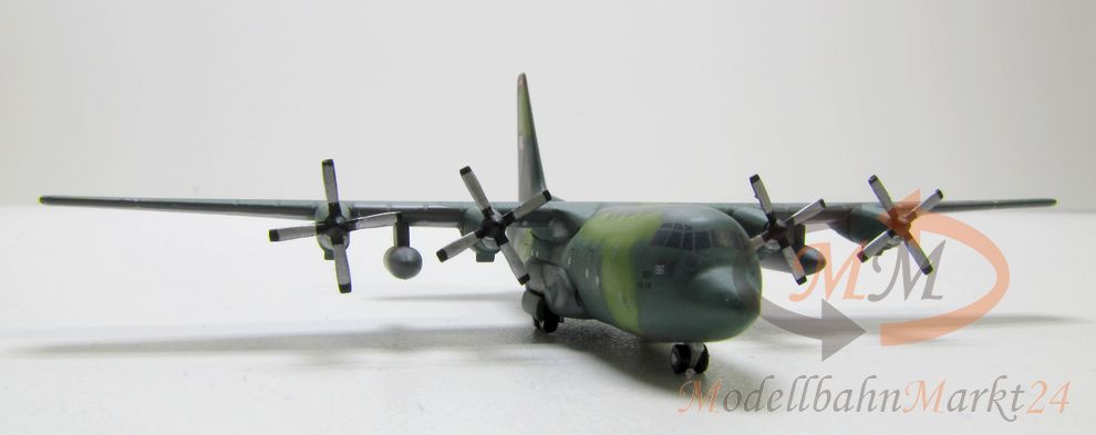 DRAGON WINGS 55789 C-130H Hercules USAF 150th Airlift Squadron Tennessee 1:400