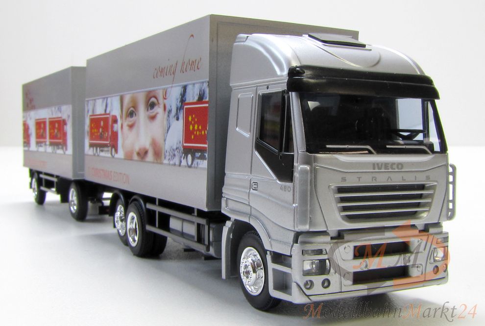 AWM Iveco Stralis 480 Kofferzug 8. Christmas Edition Junge Werbemodell 1:87 OVP