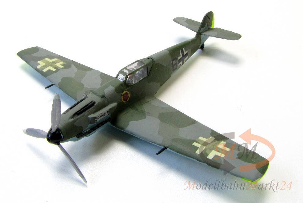 Luftwaffe Messerschmitt Bf 109 Jagdflugzeug 6 bemaltes Modell Scale ca. 1:72