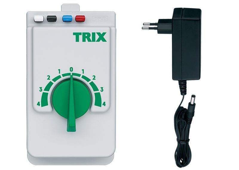 TRIX 66508 Trix Fahrgerät mit Stromversorgung 230 Volt Spur H0