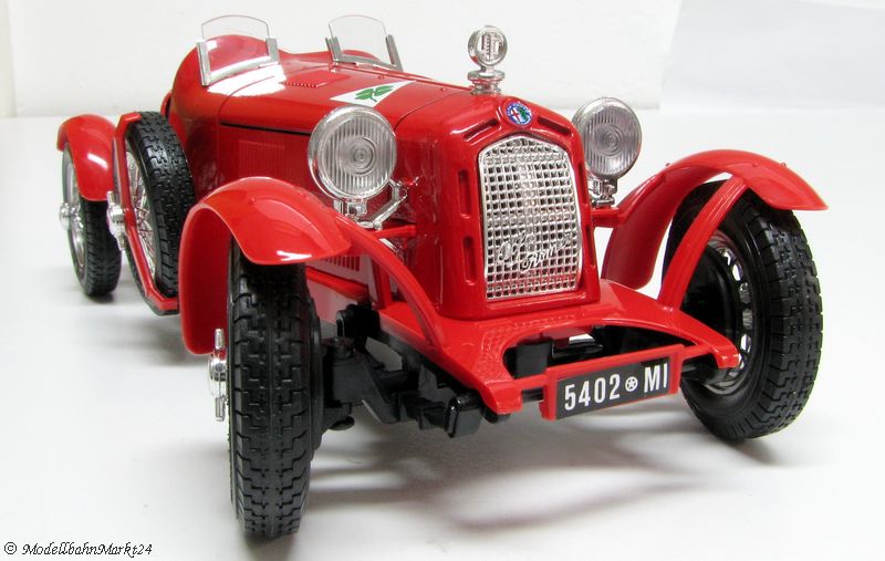 BBURAGO 3014 Alfa Romeo 8C 2300 Monza 1931