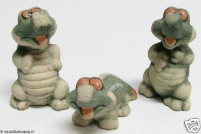 3 grüne Deko - Krokodile aus Ton ca. 4 - 7 cm