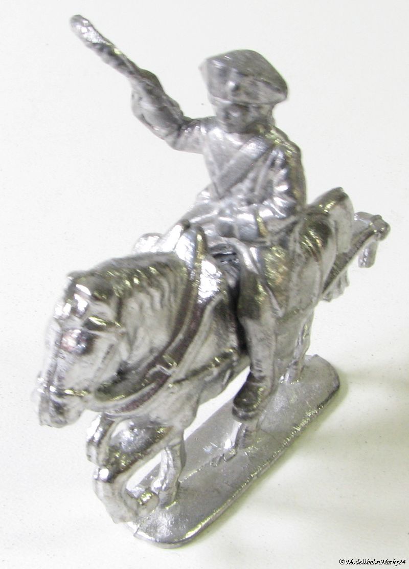 Zinnfiguren Reiter mit Pferd ca. 60 mm unbemalt Sammler