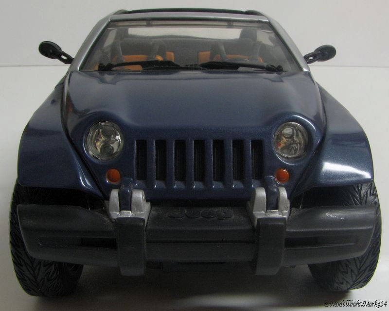 MATCHBOX Jeepster Concept Vehicle  blau Maßstab in 1:18