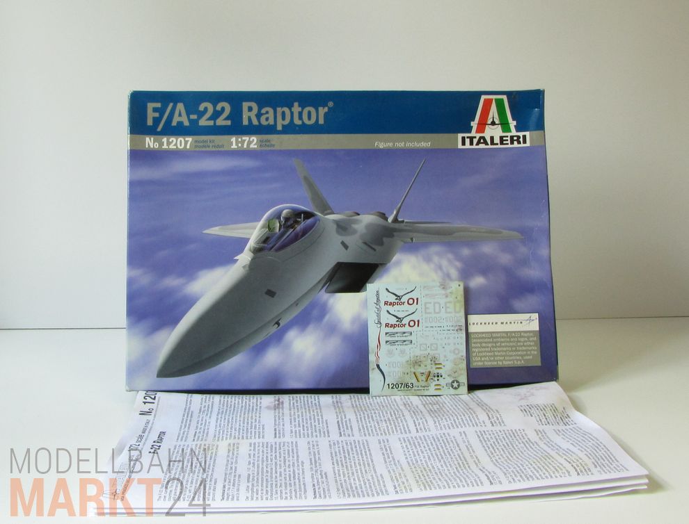 ITALERI 1207 Flugzeug-Bausatz F/A-22 Raptor Scale 1:72 (OVP)